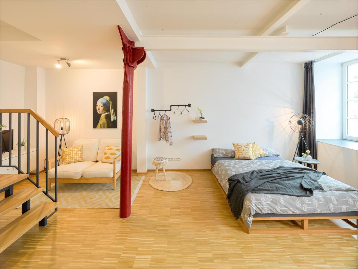 ☆Design Apartment Zentral☆200M Vom Marktplatz☆Ruhige Altstadtlage☆ Reutlingen Ngoại thất bức ảnh