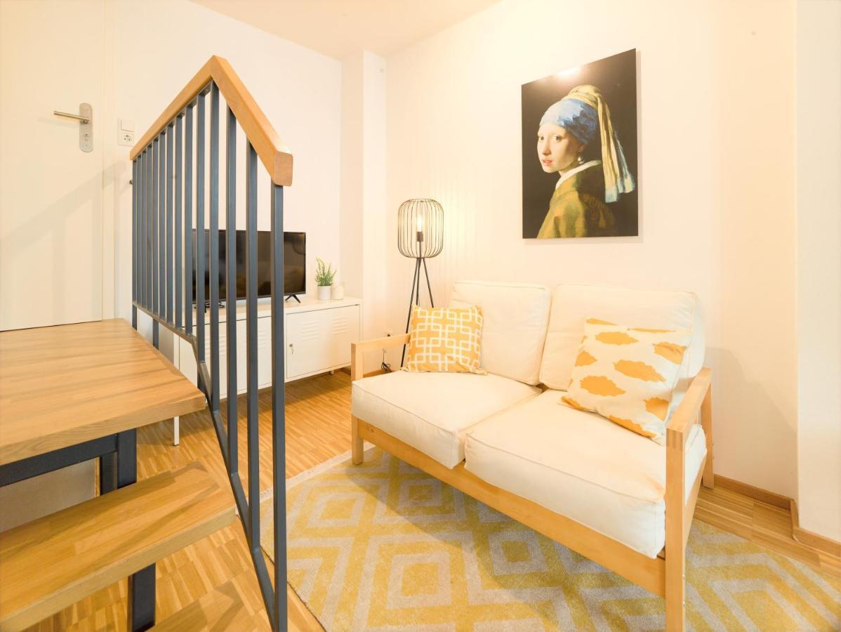 ☆Design Apartment Zentral☆200M Vom Marktplatz☆Ruhige Altstadtlage☆ Reutlingen Ngoại thất bức ảnh