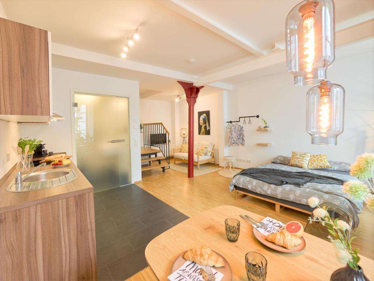 ☆Design Apartment Zentral☆200M Vom Marktplatz☆Ruhige Altstadtlage☆ Reutlingen Ngoại thất bức ảnh