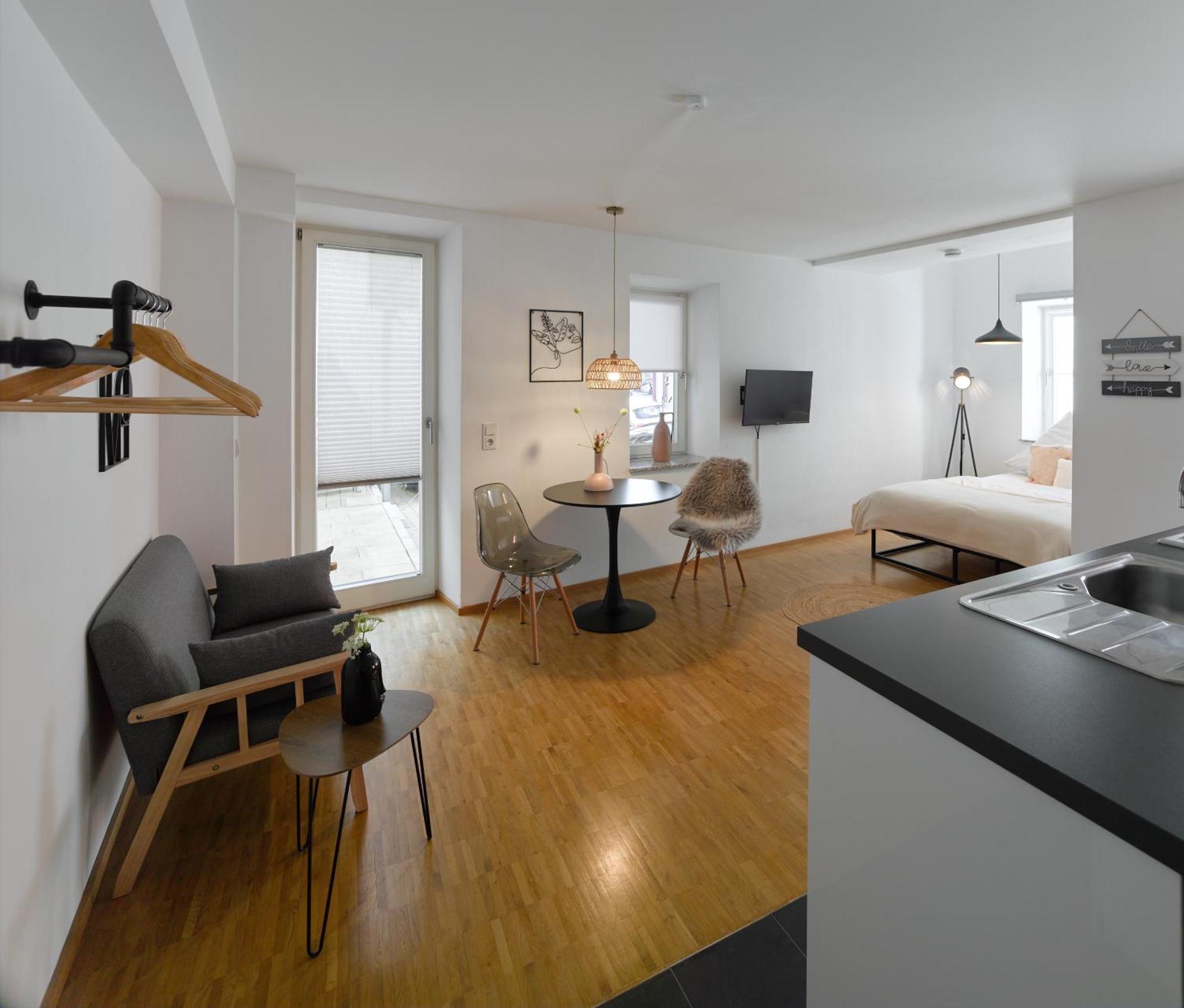 ☆Design Apartment Zentral☆200M Vom Marktplatz☆Ruhige Altstadtlage☆ Reutlingen Ngoại thất bức ảnh