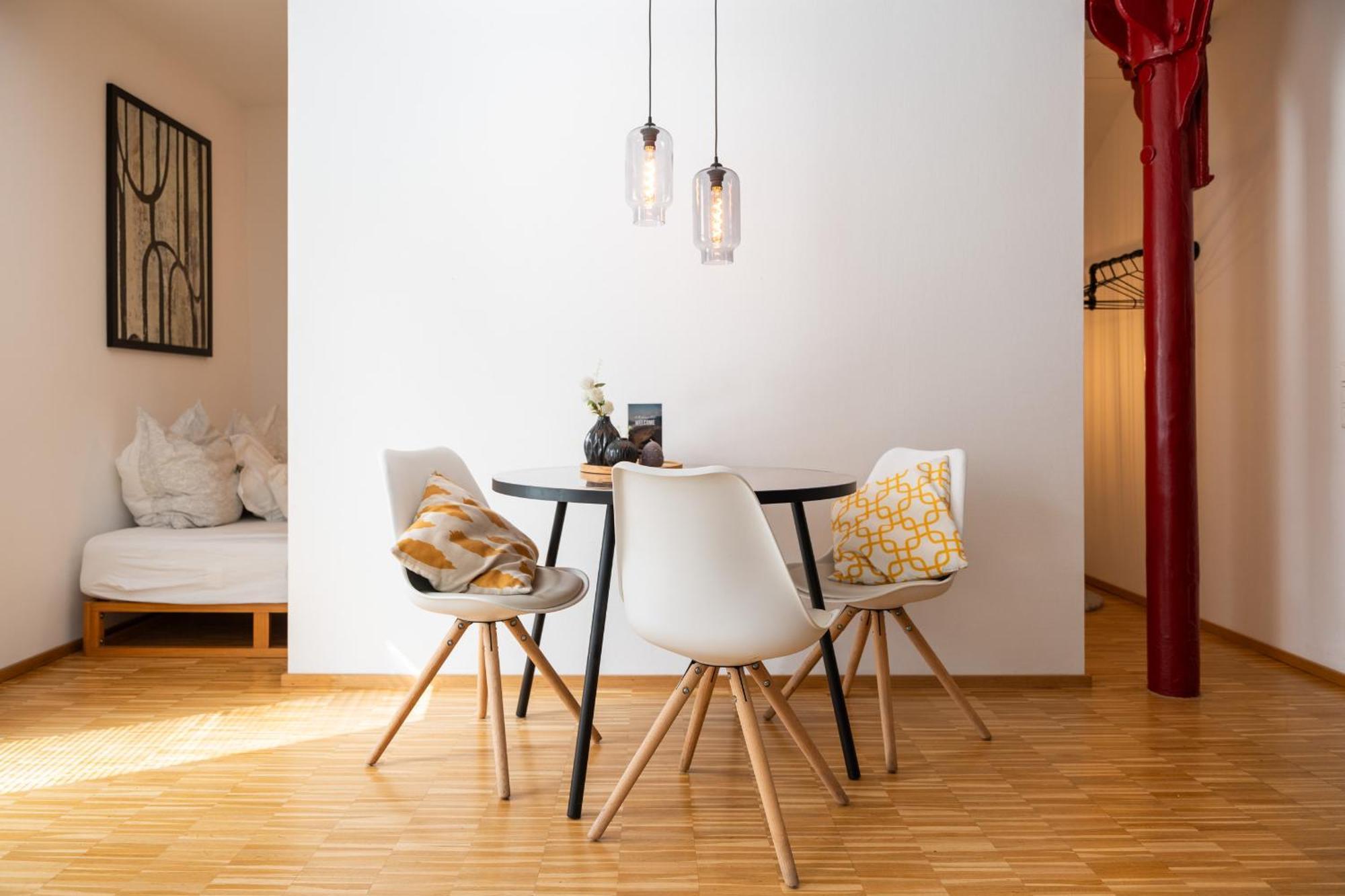 ☆Design Apartment Zentral☆200M Vom Marktplatz☆Ruhige Altstadtlage☆ Reutlingen Ngoại thất bức ảnh